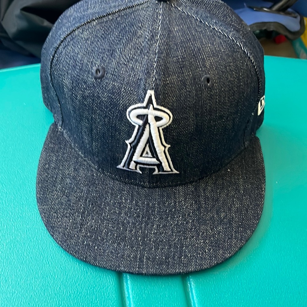 Angels hat